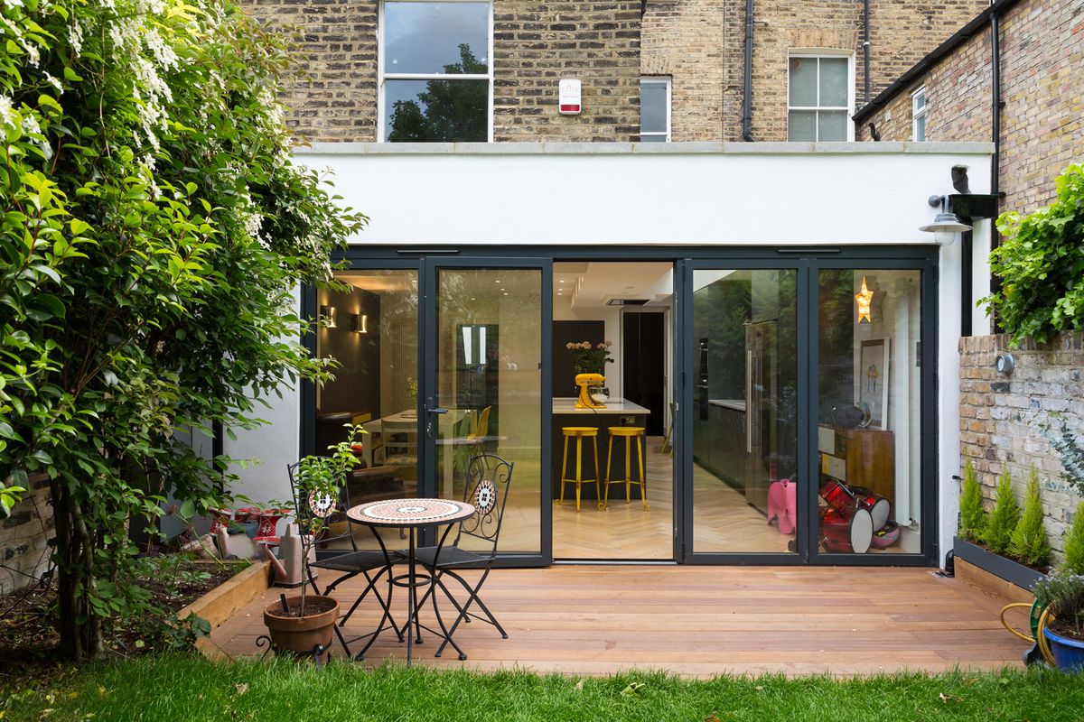 Planning a Flat Roof Extension London Homeowners Will Love